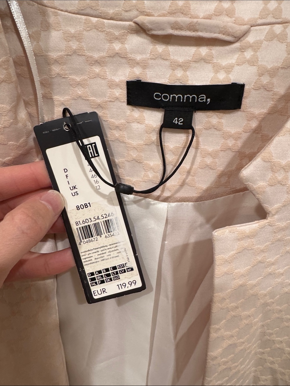 Comma Cream Textured Open-Front Jacket - Picture 2 of 3